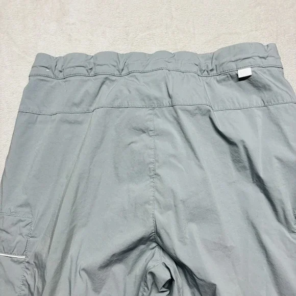 Nike Sportswear Tech Unlined Woven Cargo Pants Mens 34 Gray Stretch Drawstring - Picture 6 of 10